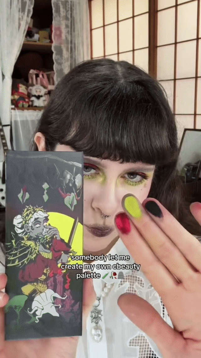 NOIRICORN × @ghoul.in.japan BLIGHTMOON Eyeshadow Palette
